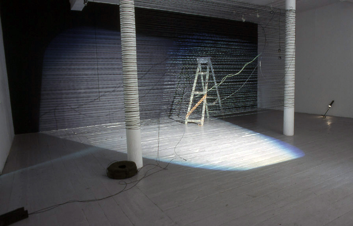 Leonora Hennessy: "The Horizon Bringeth...", Installation at The Project Room, Glasgow, 2004